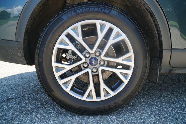 used 2022 Ford Escape car, priced at $25,895