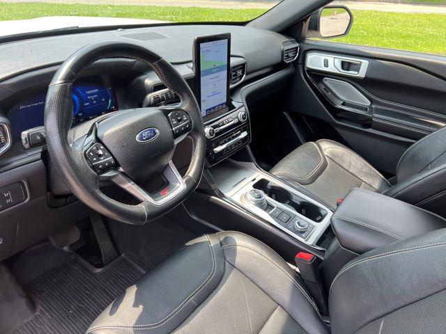 used 2021 Ford Explorer car, priced at $33,995