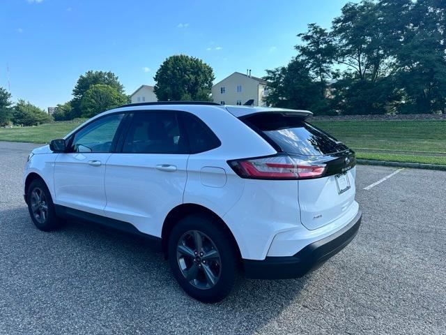 new 2024 Ford Edge car, priced at $37,995