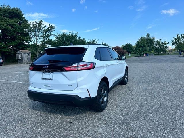 new 2024 Ford Edge car, priced at $37,995