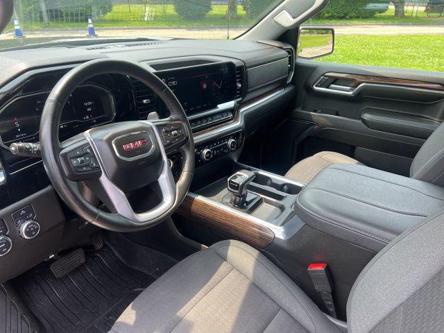 used 2023 GMC Sierra 1500 car, priced at $42,995