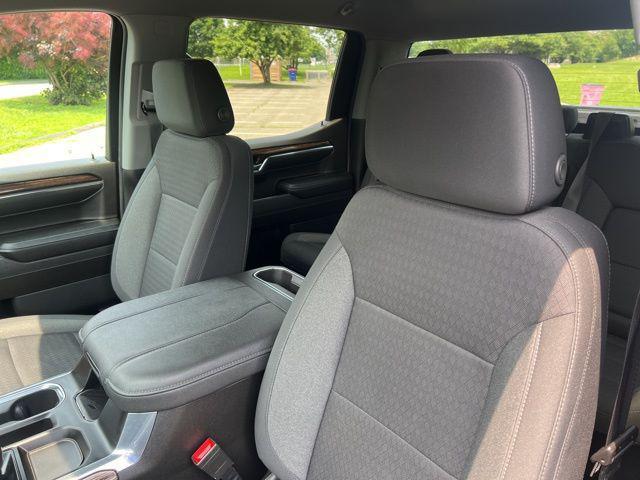 used 2023 GMC Sierra 1500 car, priced at $42,995