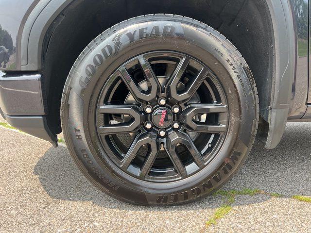 used 2023 GMC Sierra 1500 car, priced at $42,995