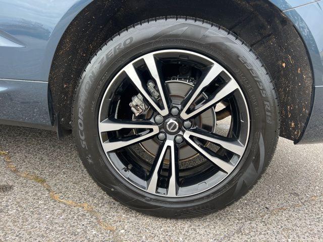 used 2021 Volvo XC60 car, priced at $30,245