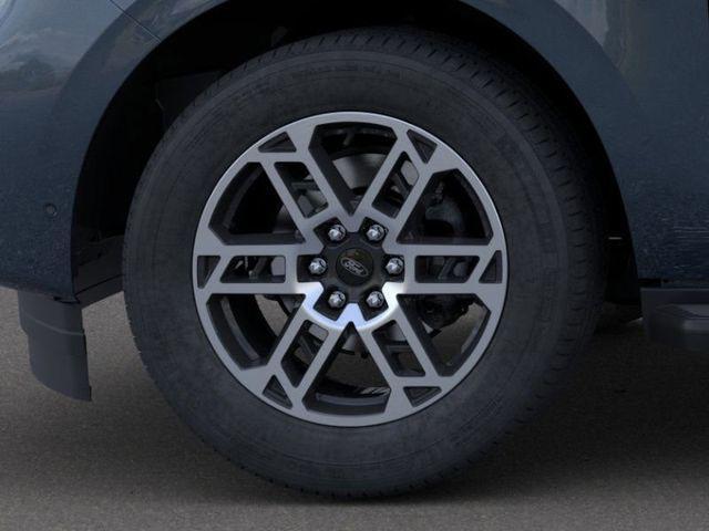 new 2025 Ford Expedition car, priced at $72,460