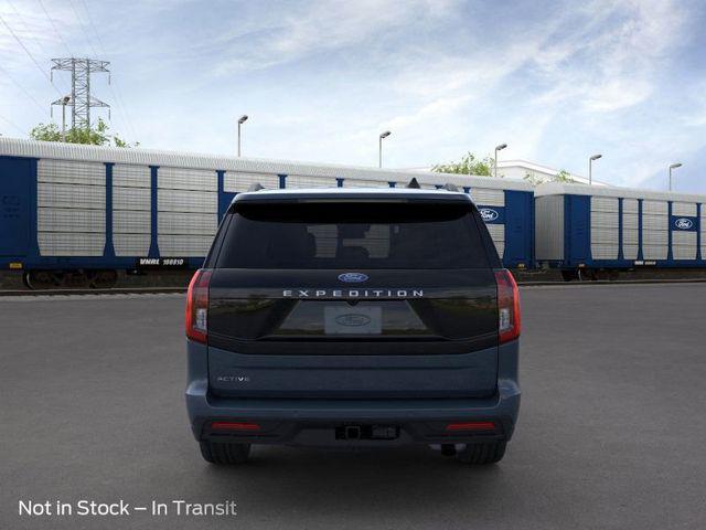 new 2025 Ford Expedition car, priced at $72,460