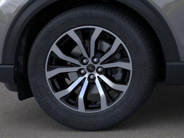 new 2025 Ford Explorer car, priced at $49,555
