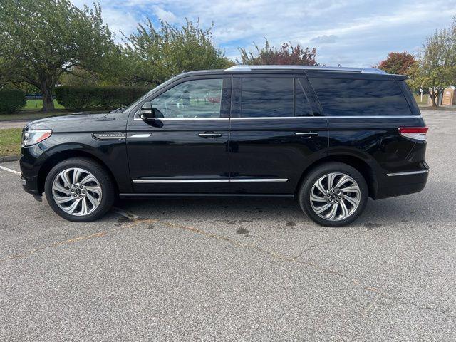 used 2023 Lincoln Navigator car, priced at $63,895