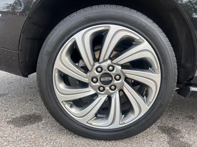 used 2023 Lincoln Navigator car, priced at $63,895