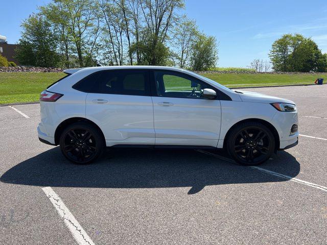 used 2022 Ford Edge car, priced at $35,799