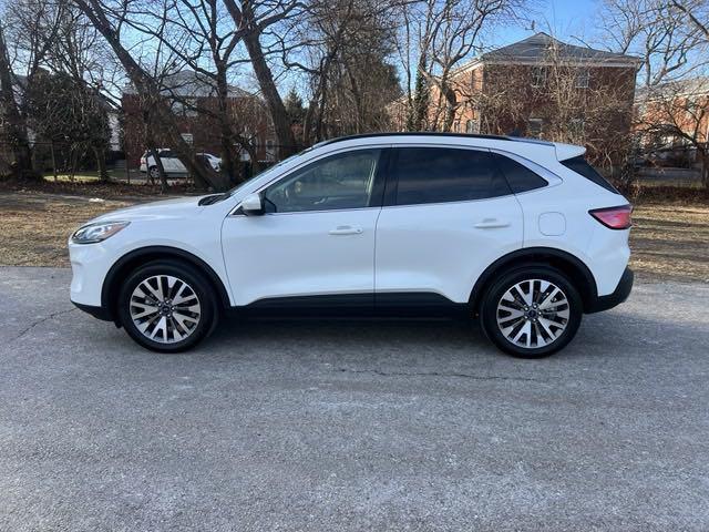 used 2022 Ford Escape car, priced at $27,995