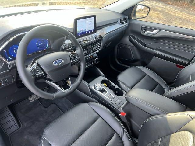 used 2022 Ford Escape car, priced at $27,995