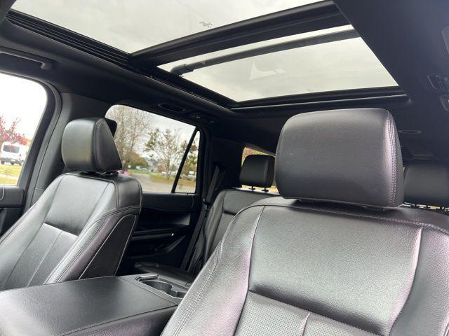 used 2021 Ford Expedition car, priced at $43,895
