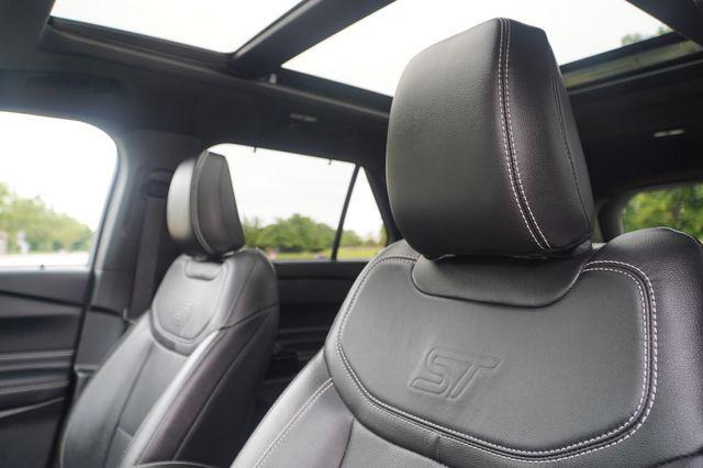 used 2022 Ford Explorer car, priced at $42,995