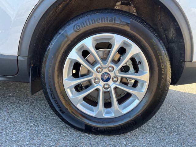 used 2022 Ford Escape car, priced at $22,130