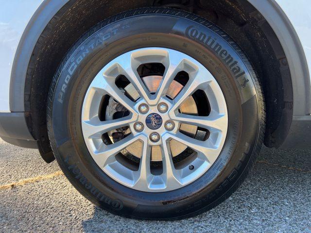 used 2022 Ford Escape car, priced at $22,130