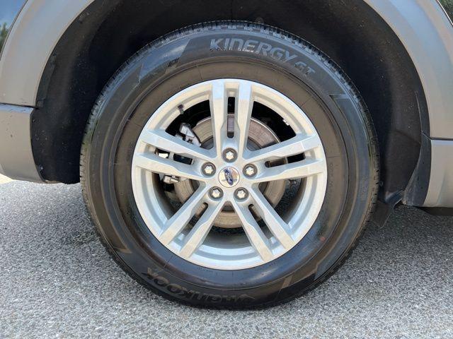 used 2024 Ford Explorer car, priced at $33,395