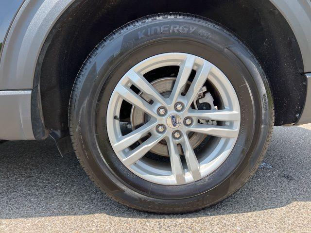 used 2024 Ford Explorer car, priced at $33,395