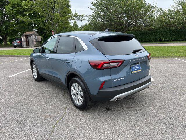 used 2023 Ford Escape car, priced at $26,999