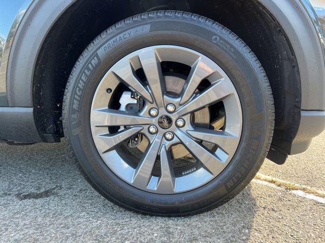 used 2022 Ford Explorer car, priced at $32,595