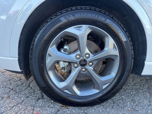 used 2024 Ford Escape car, priced at $28,895