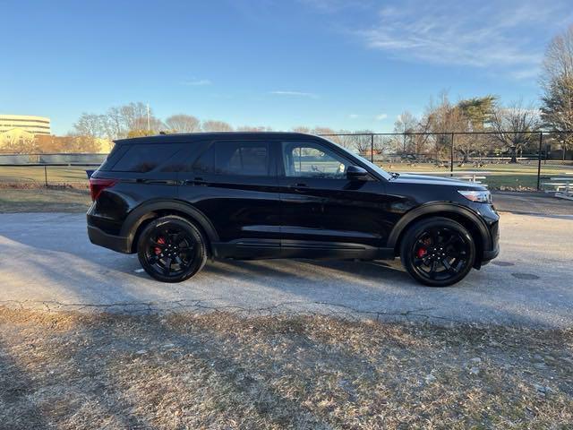 used 2022 Ford Explorer car, priced at $40,995