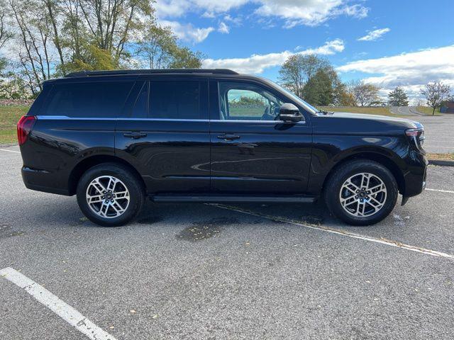 used 2025 Ford Expedition car, priced at $67,695