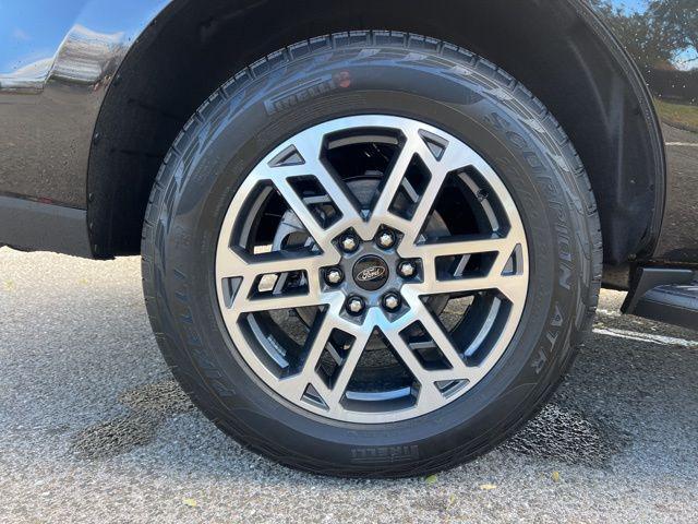 used 2025 Ford Expedition car, priced at $67,695