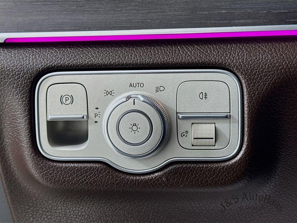 used 2020 Mercedes-Benz GLE 580 car, priced at $49,995