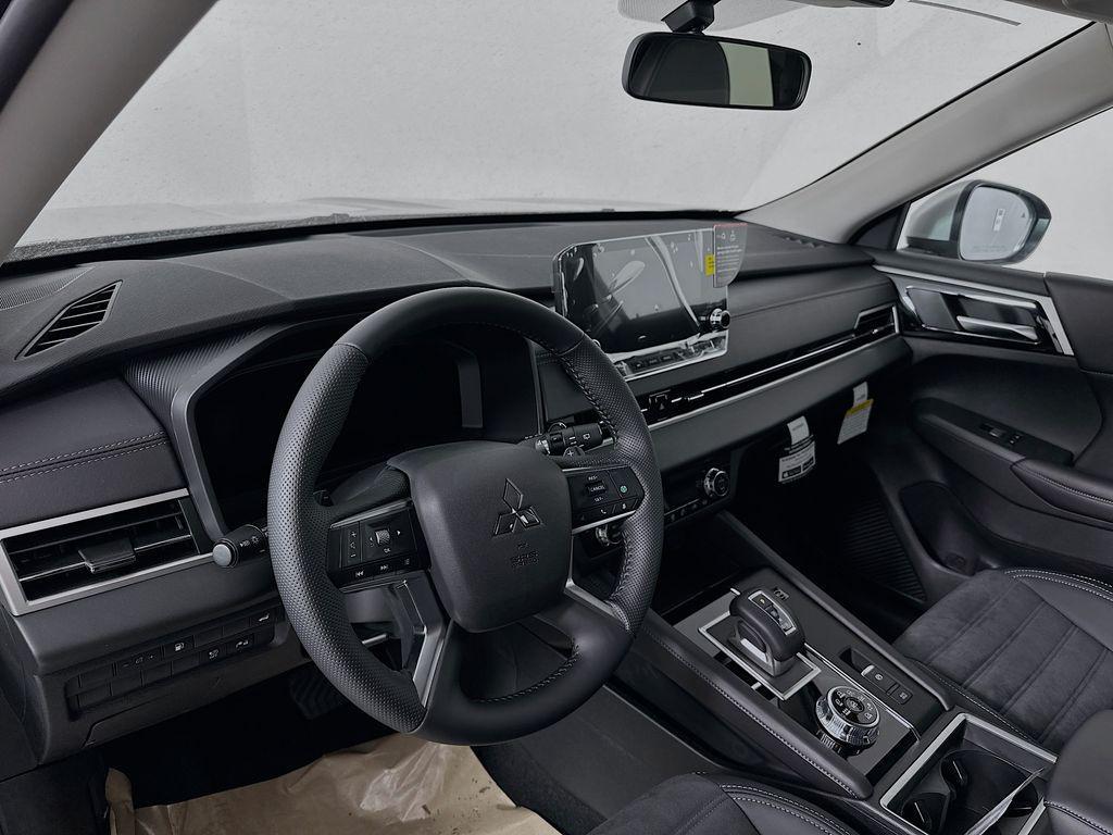 new 2024 Mitsubishi Outlander PHEV car, priced at $40,370