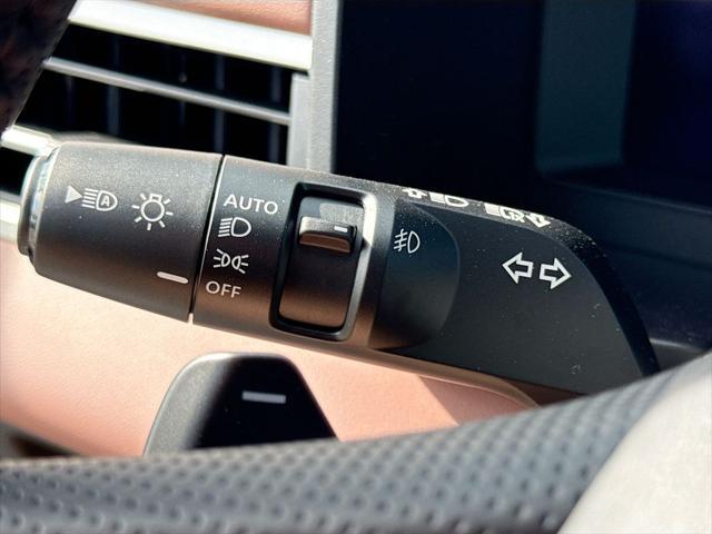 new 2025 Mitsubishi Outlander car, priced at $45,930