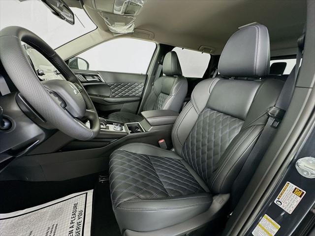 new 2024 Mitsubishi Outlander PHEV car, priced at $44,585