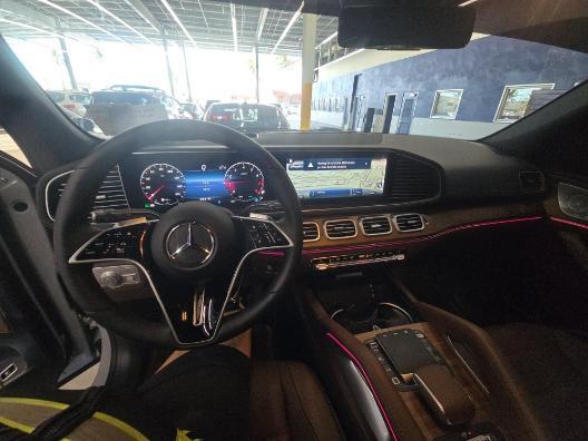 used 2025 Mercedes-Benz GLE 580 car, priced at $82,995