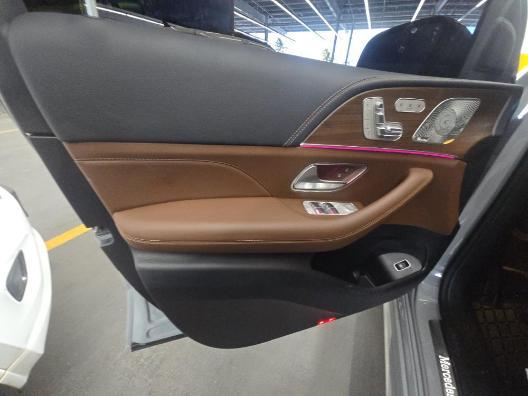 used 2025 Mercedes-Benz GLE 580 car, priced at $82,995