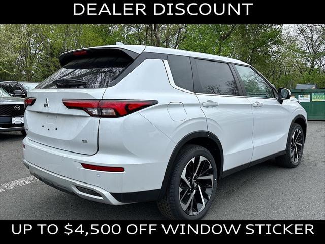 new 2024 Mitsubishi Outlander car, priced at $34,465