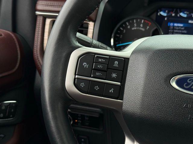 used 2024 Ford Expedition car, priced at $54,000