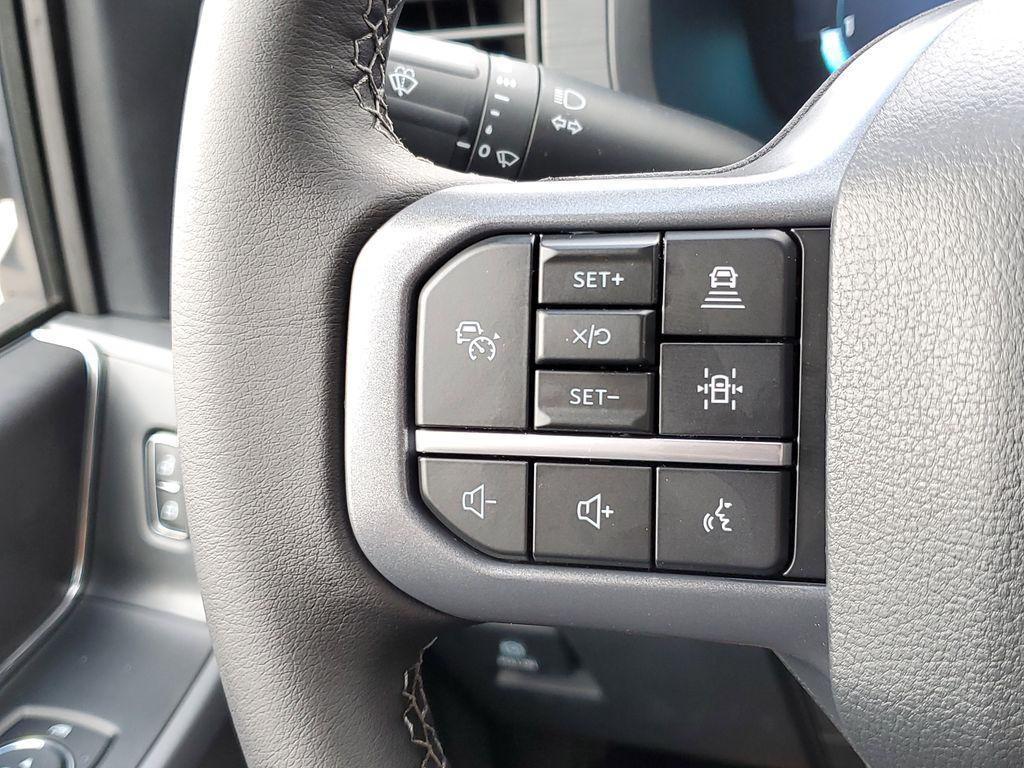 new 2025 Ford F-150 car, priced at $52,081
