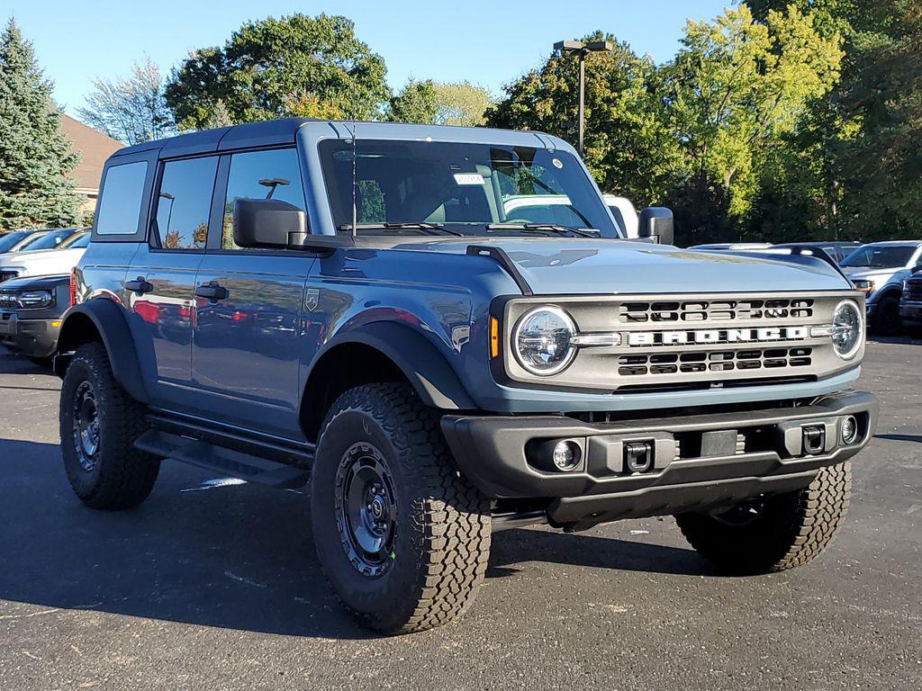 new 2025 Ford Bronco car, priced at $52,470