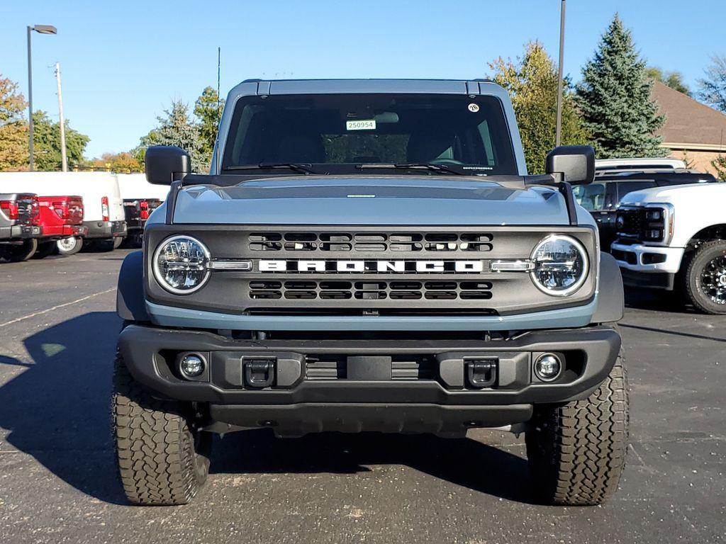 new 2025 Ford Bronco car, priced at $52,470