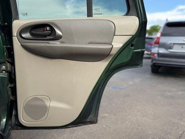 used 2003 Chevrolet TrailBlazer car, priced at $4,000