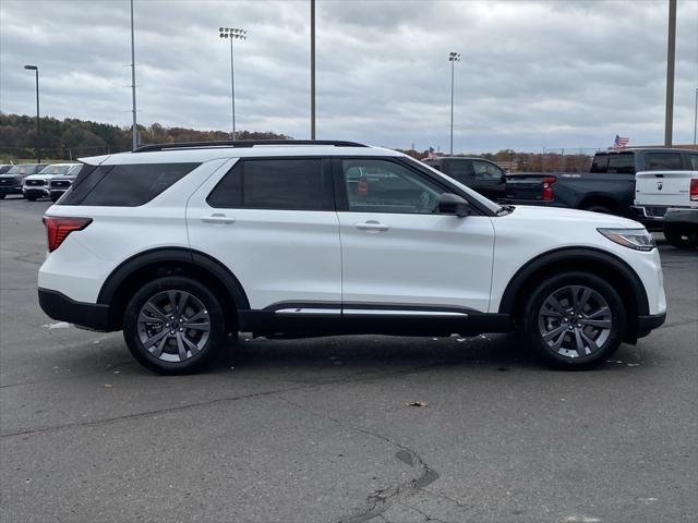 new 2025 Ford Explorer car, priced at $44,027