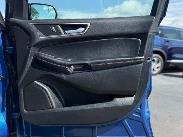 used 2023 Ford Edge car, priced at $27,500