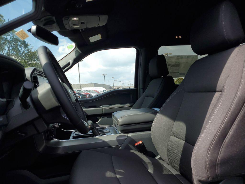 new 2025 Ford F-150 car, priced at $51,729