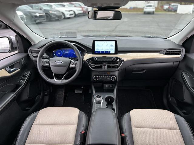 used 2022 Ford Escape car, priced at $28,500