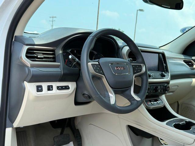 used 2023 GMC Acadia car, priced at $31,000