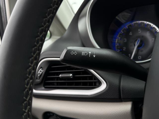 used 2022 Chrysler Pacifica car, priced at $22,000