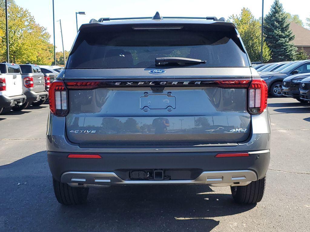 new 2025 Ford Explorer car, priced at $46,073