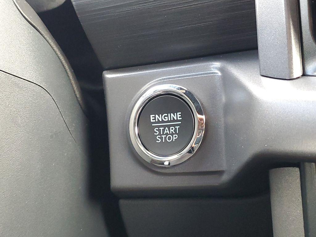 new 2025 Ford F-150 car, priced at $52,179