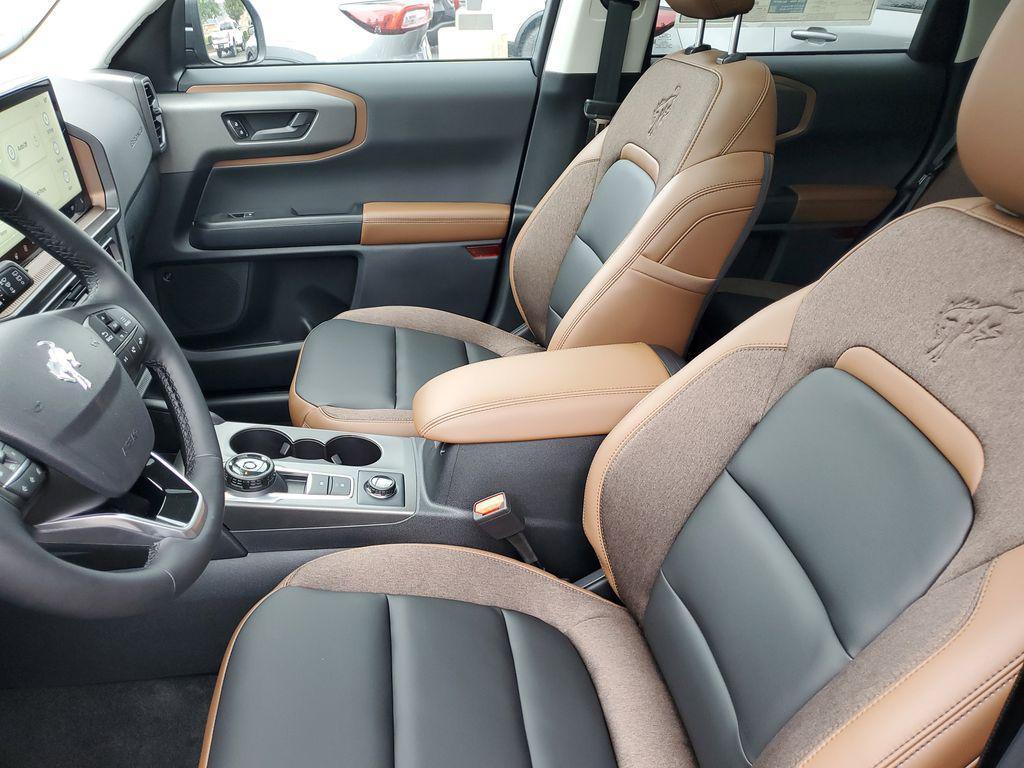 new 2025 Ford Bronco Sport car, priced at $35,448