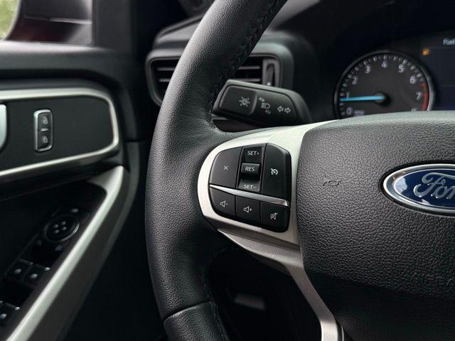 used 2024 Ford Explorer car, priced at $33,000